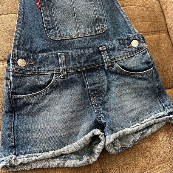 Levi’s Little Girls Shortalls/Overall Shorts - Picture 3 of 7